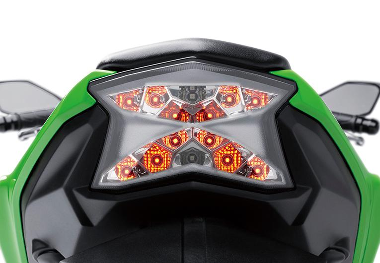 Farois em LED