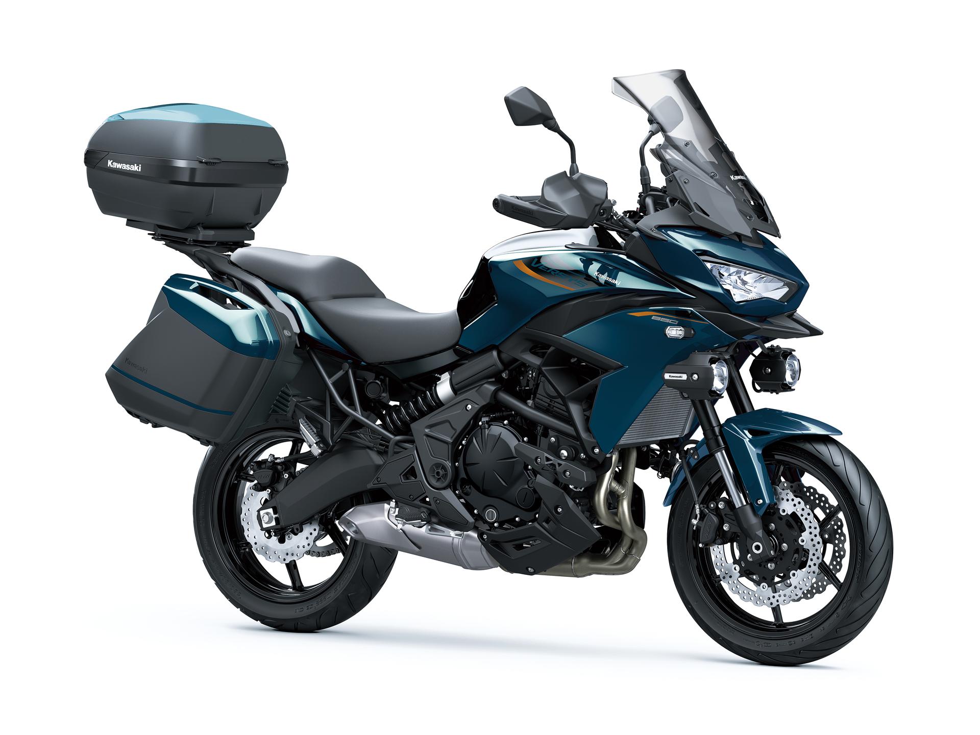 Metallic Deep Blue / Metallic Spark Black